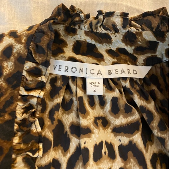 VERONICA BEARD
Bertrand Leopard-Print Sleeveless Blouse (S) - Picture 4 of 4